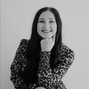 Meet your Posher, Alyssa